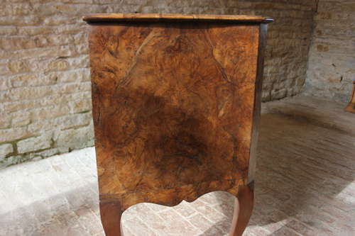 18th Century Italian commode